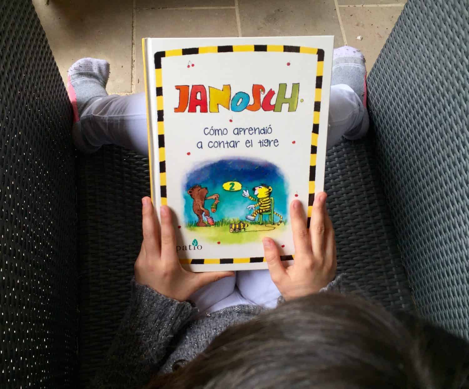 Hoy Leemos: Cómo aprendió a contar el tigre, Janosch. Un libro de Patio Editorial