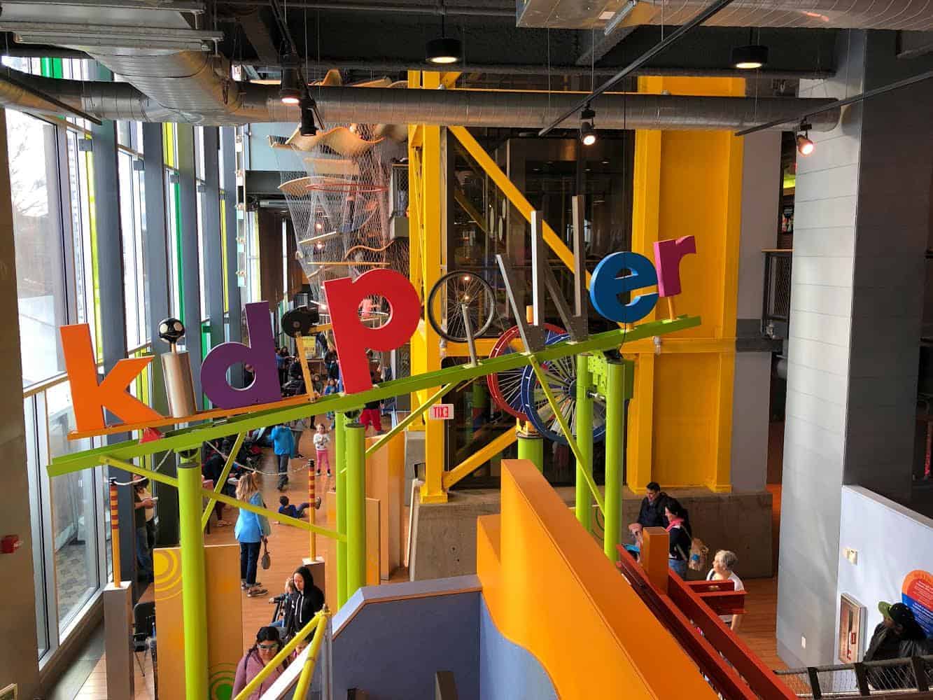 Ir a museos con niños es un plan muy divertido