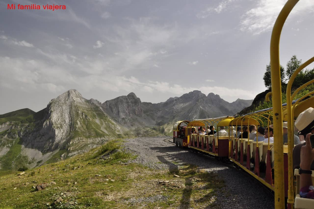 El Tren turístico de Artouste, naturaleza y diversión en familia