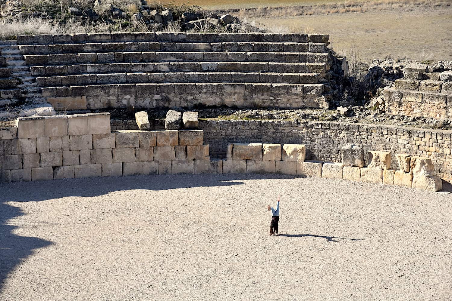 Descubriendo el Parque Arqueológico de Segóbriga con niños