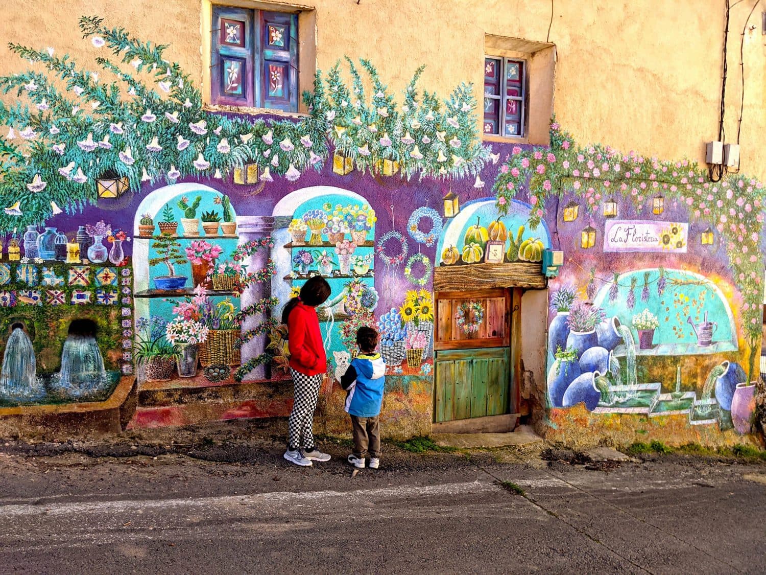 Déjate sorprender por el arte urbano de Moranchel