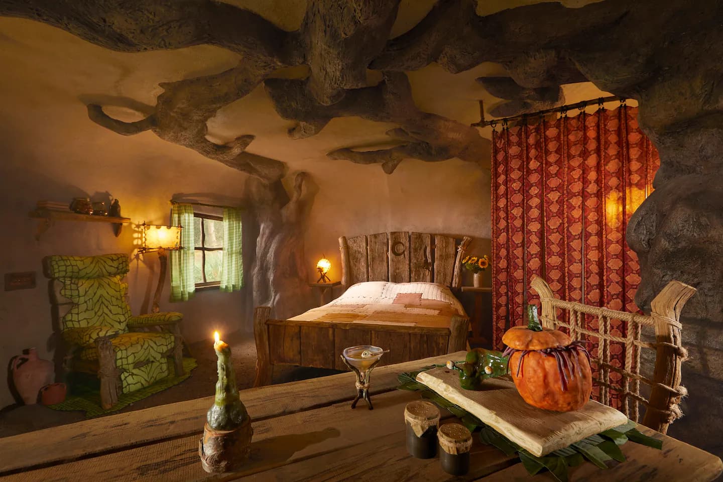 Alójate en una casa de cuento: siéntete como Shrek