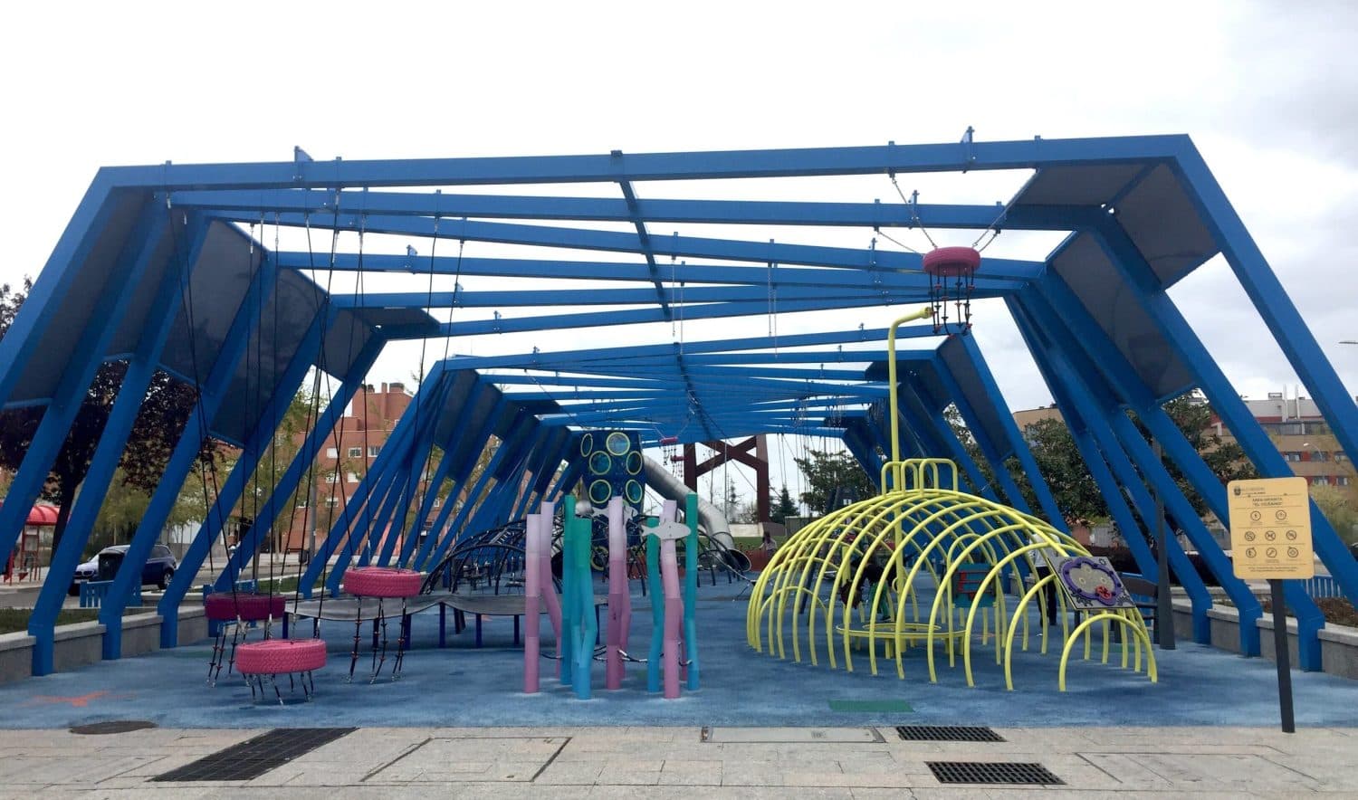 Parque infantil de Alcobendas, con temática del océano